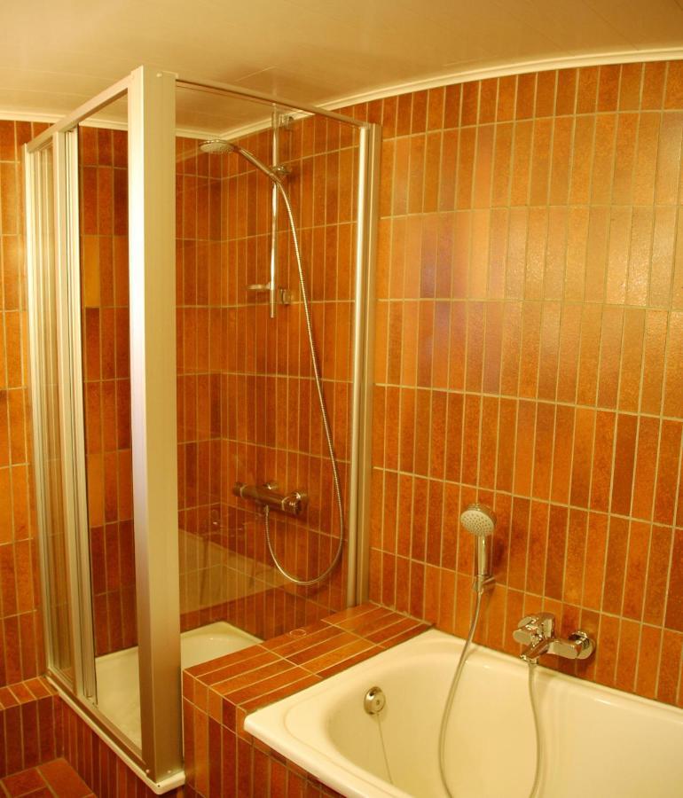 Ruhiges, Gemuetliches Ferienhaus Mit Grossem Garten وايمس المظهر الخارجي الصورة